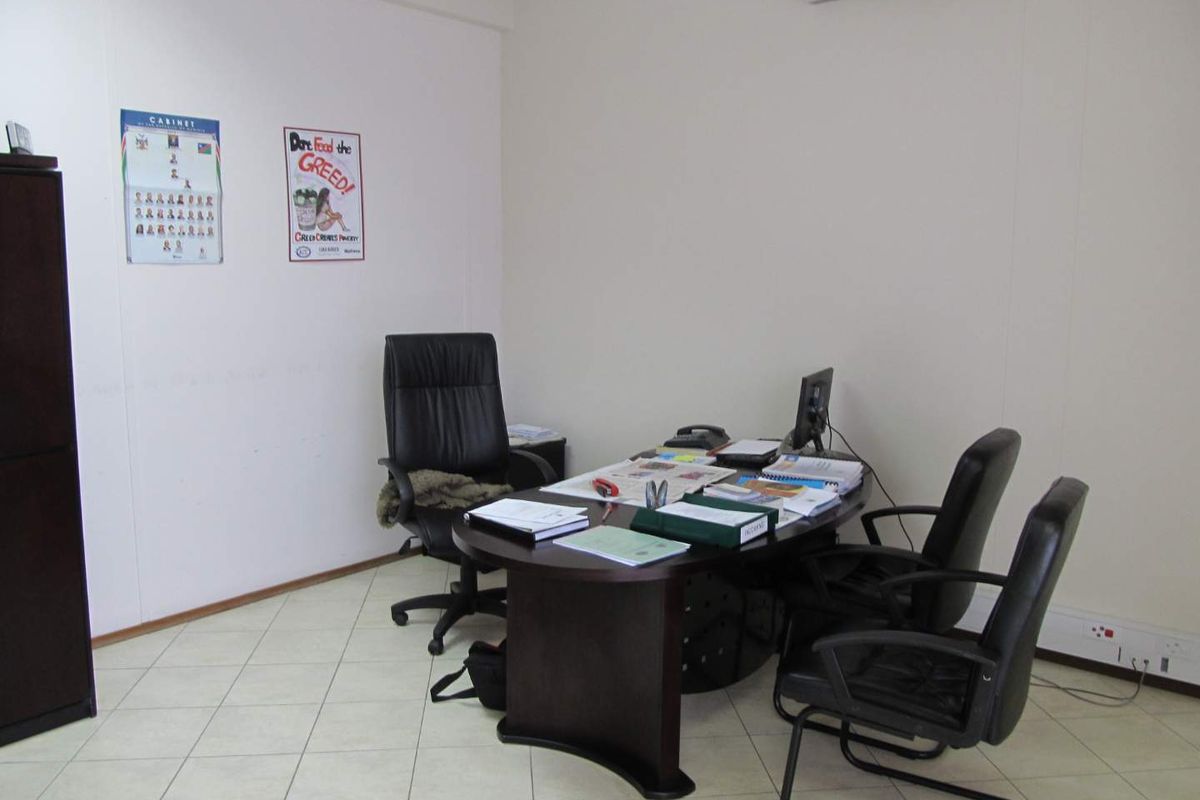 LARGE OFFICE SPACE ON TOP FLOOR OF MAKARIOS CENTRE - Photo 5