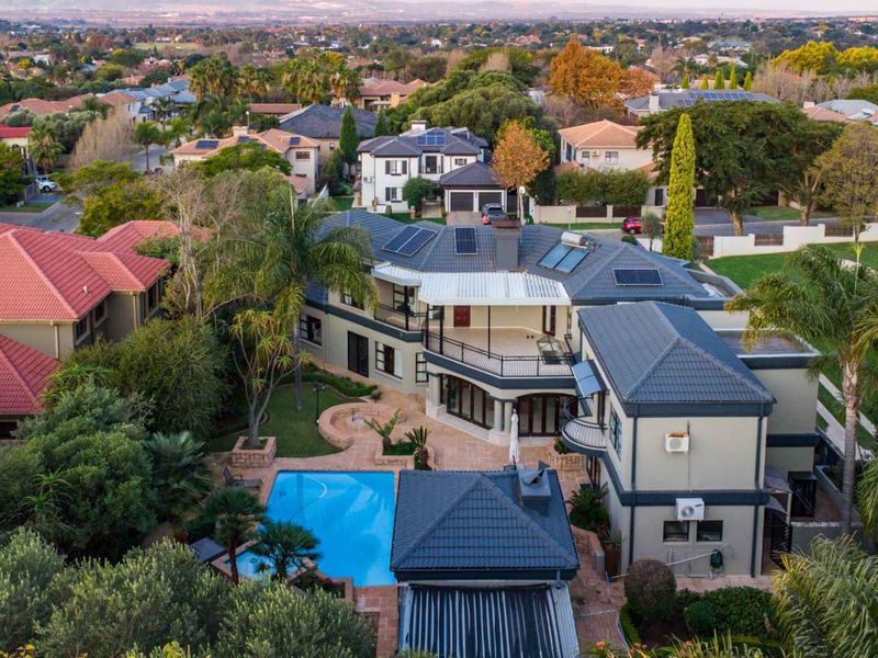 5 Bedroom Luxury Mansion for Sale - Photo 4