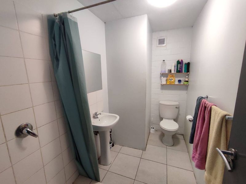 1 Bedroom Apartment For Sale In Wynberg - Photo 9