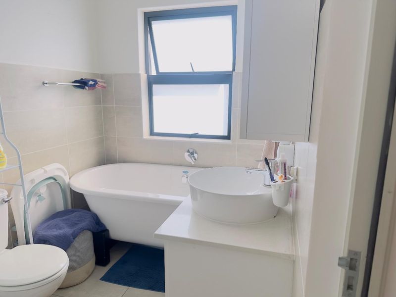 3-Bedroom Family Home for Sale at Thatchfield - Photo 6