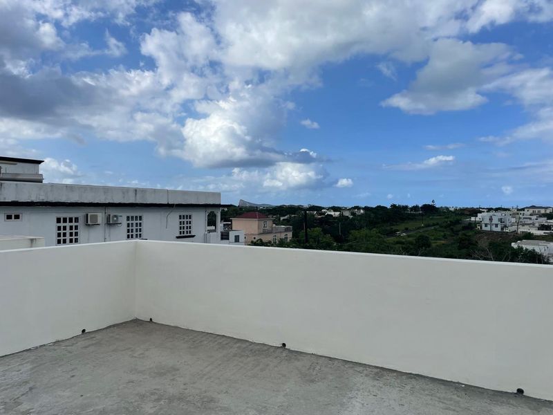 Contemporary Newly Built Villa with Rooftop Views – 5 Minutes from Super U, Grand Baie - Photo 8