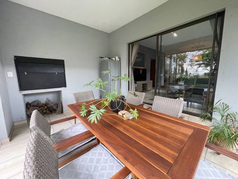 Midstream Hill Charmer of a home - Photo 4