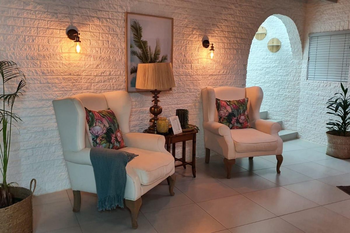 Furnished Private Office To Rent in Kloof Business District | From R10,500 per Month - Photo 3