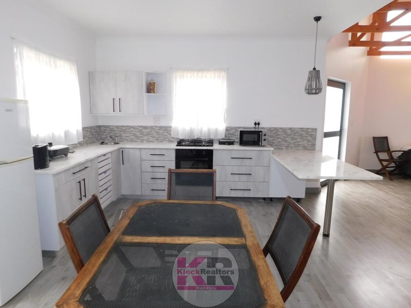 3 Bedroom House for Sale in Henties Bay - Photo 10