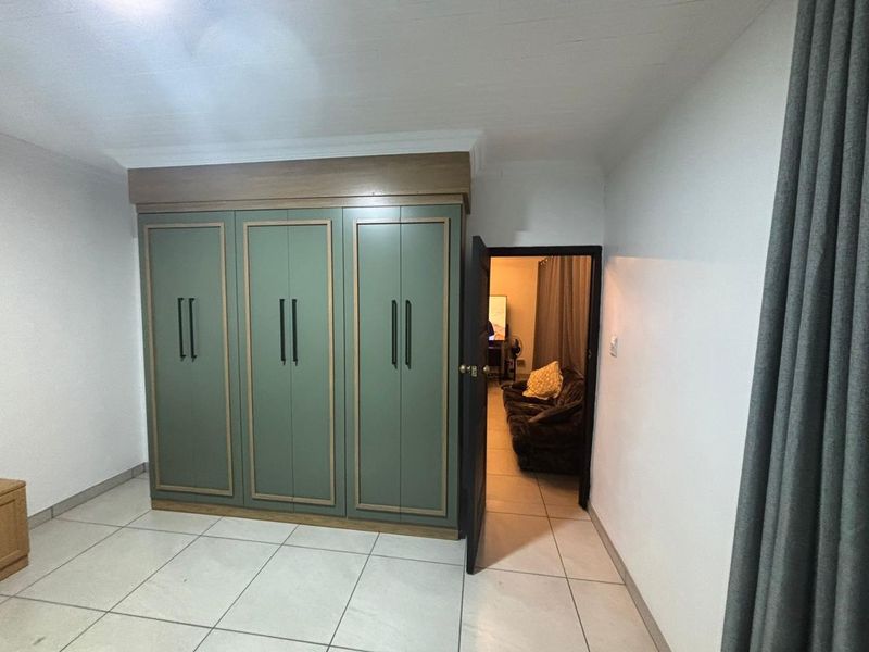 1 Bedroom Ground floor - Photo 4