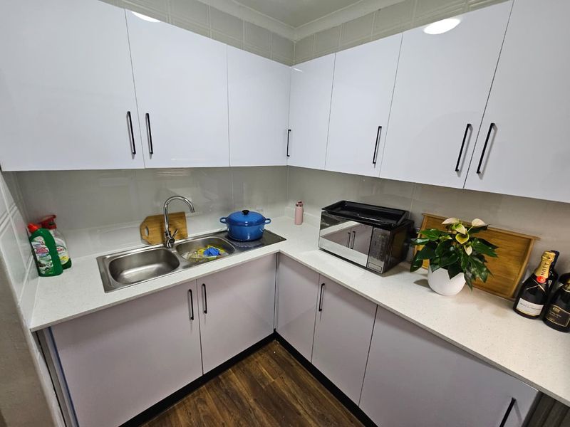 Discover easy coastal living in this charming 2-bedroom simplex in Meer en See - Photo 5