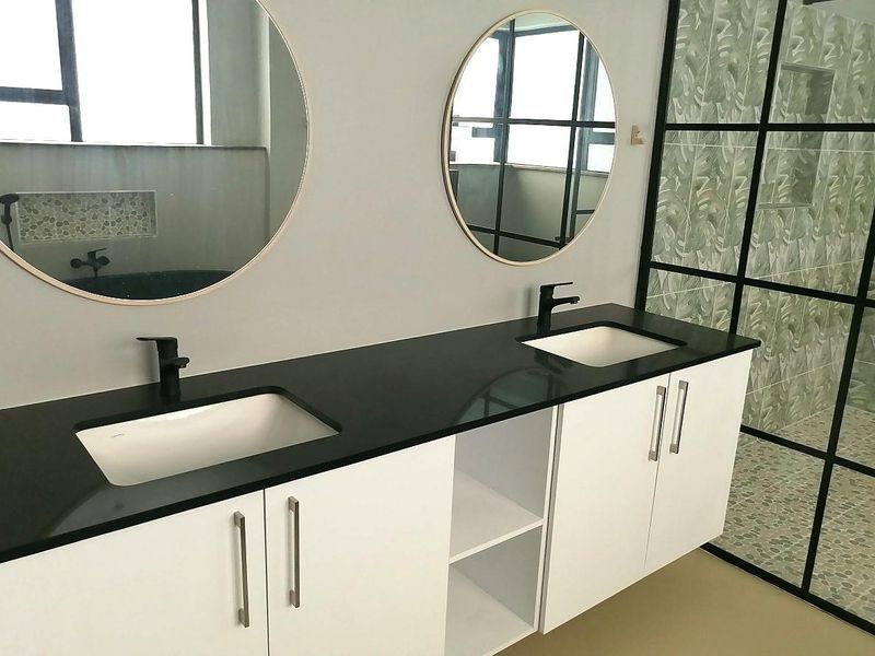 Modern Luxurious Cluster for the Executive - Photo 8