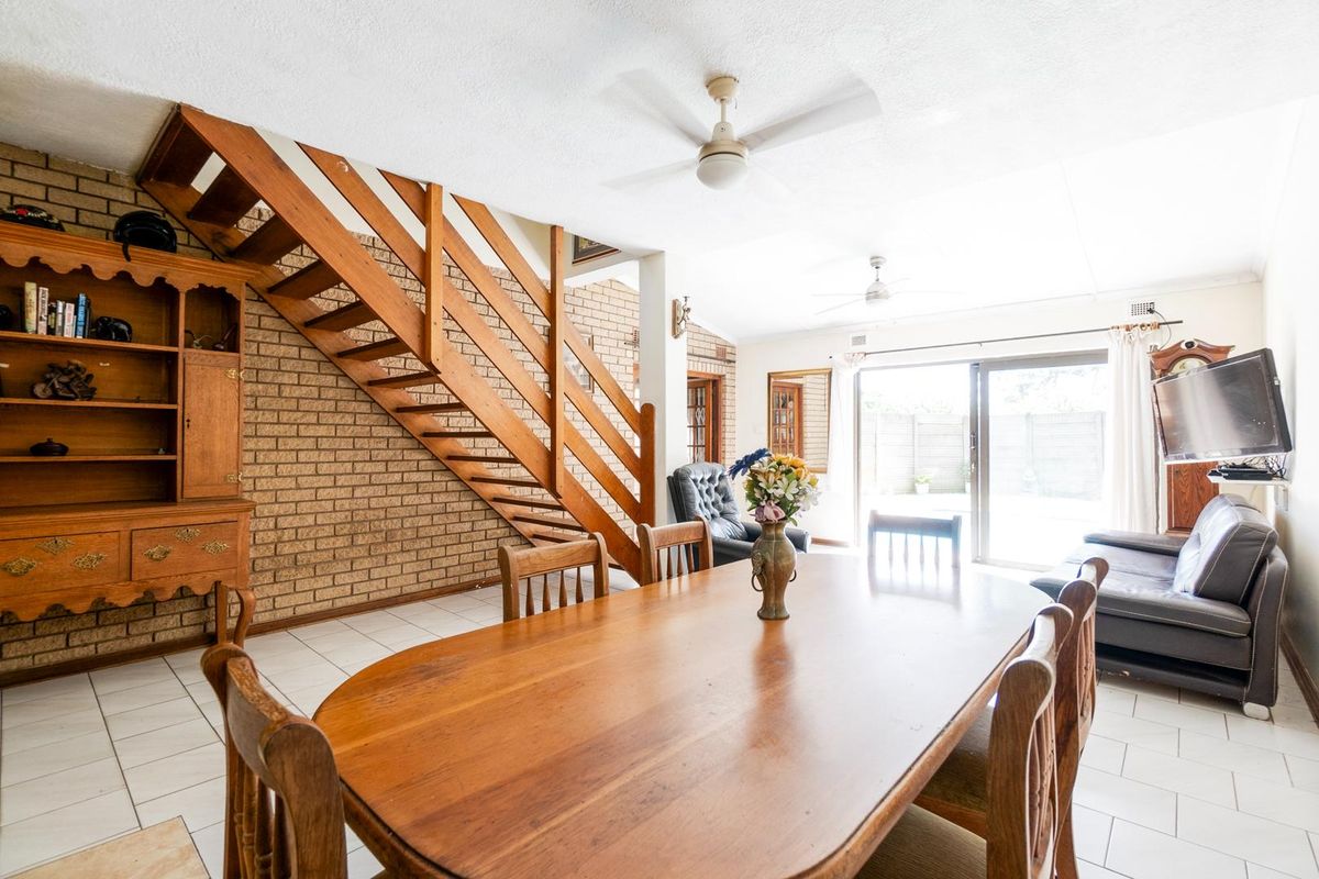 Heart of Warner Beach - Photo 4