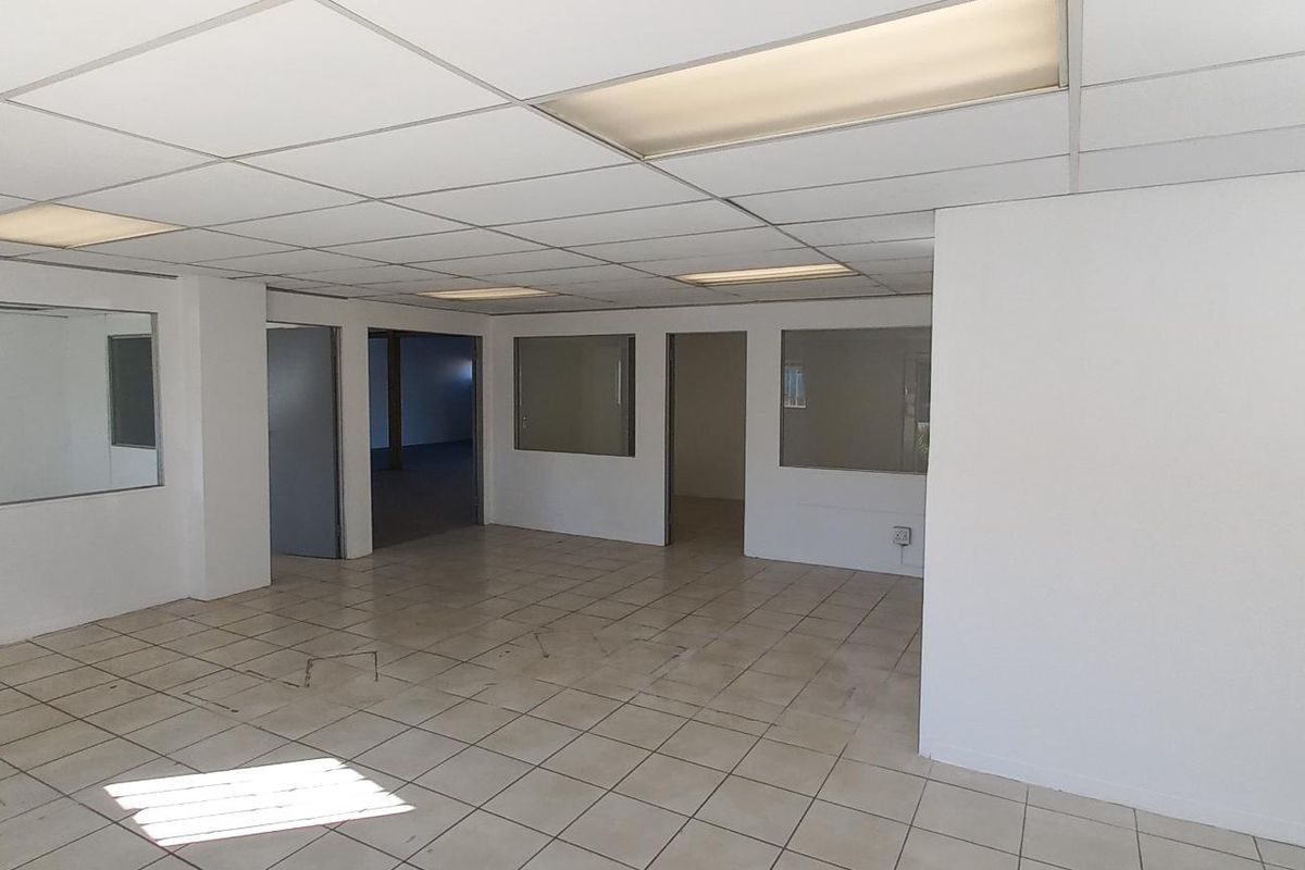 484m2 Germiston Retail/Office Space To Let - Photo 5