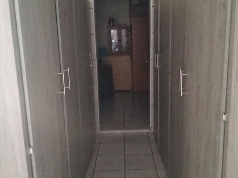 Family Home with Established Guesthouse – Great Investment Opportunity - Photo 6