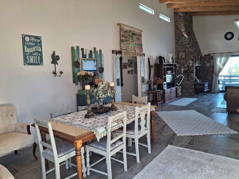 Come home to Kleinbaai! - Photo 4