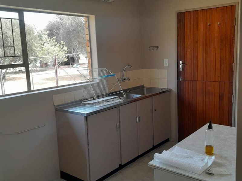 2 Bedroom House available for Rent - Photo 8