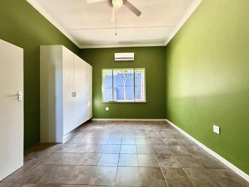 4 Bedroom House For Sale in Ludwigsdorf - Photo 9