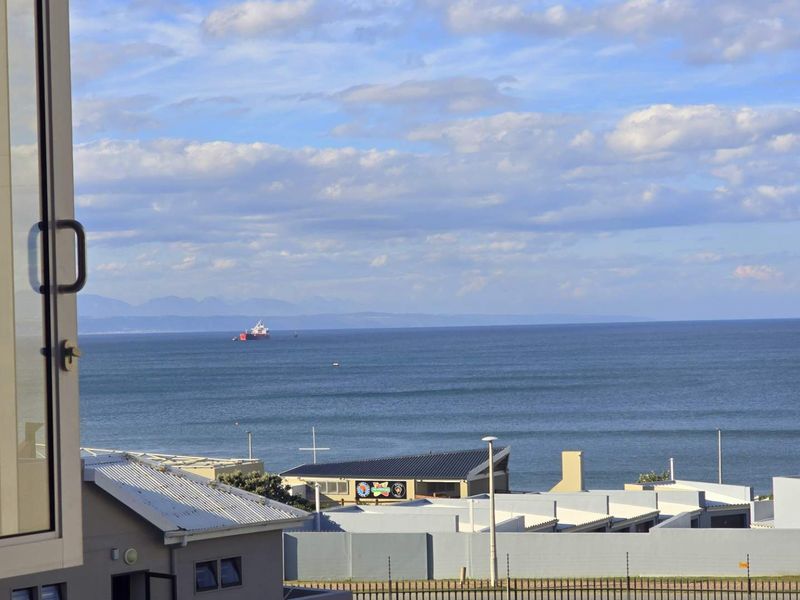 Fully furnished - Sea Views - Perfect Holiday retreat - Photo 2
