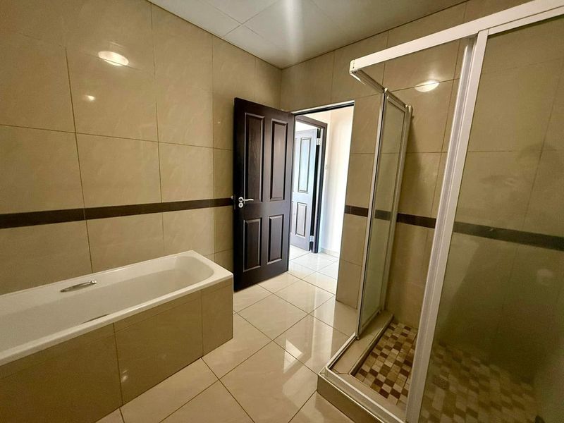 2 Bedroom Apartment For Sale in Eros - Photo 8