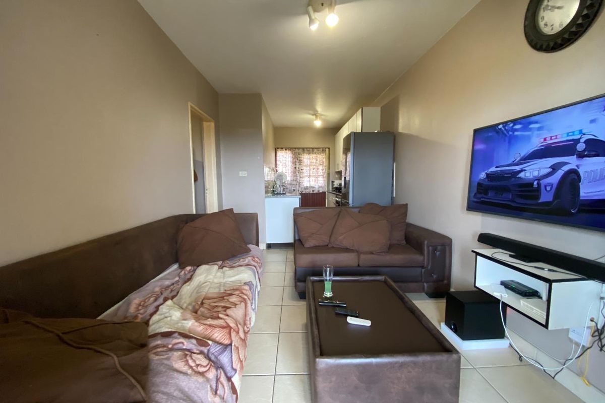 Cozy 1-Bedroom Apartment with Private Garden Awaits You! - Photo 3