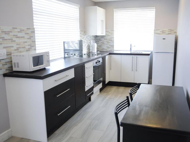 GUESTHOUSE FOR SALE - Photo 5