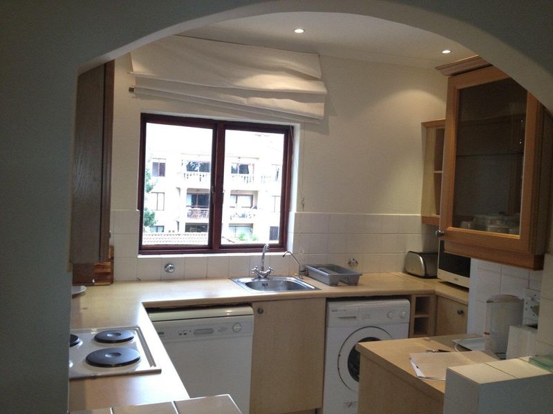 STUPENDOUS FULLY FURNISHED 1 BED APARTMENT IN THIS MAGNIFICENT COMPLEX - Photo 7