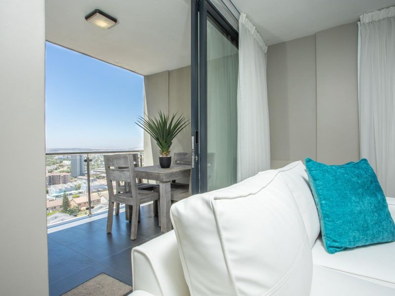 Three and Four bedroom apartments available in Aquarius, Bloubergstrand. - Photo 3