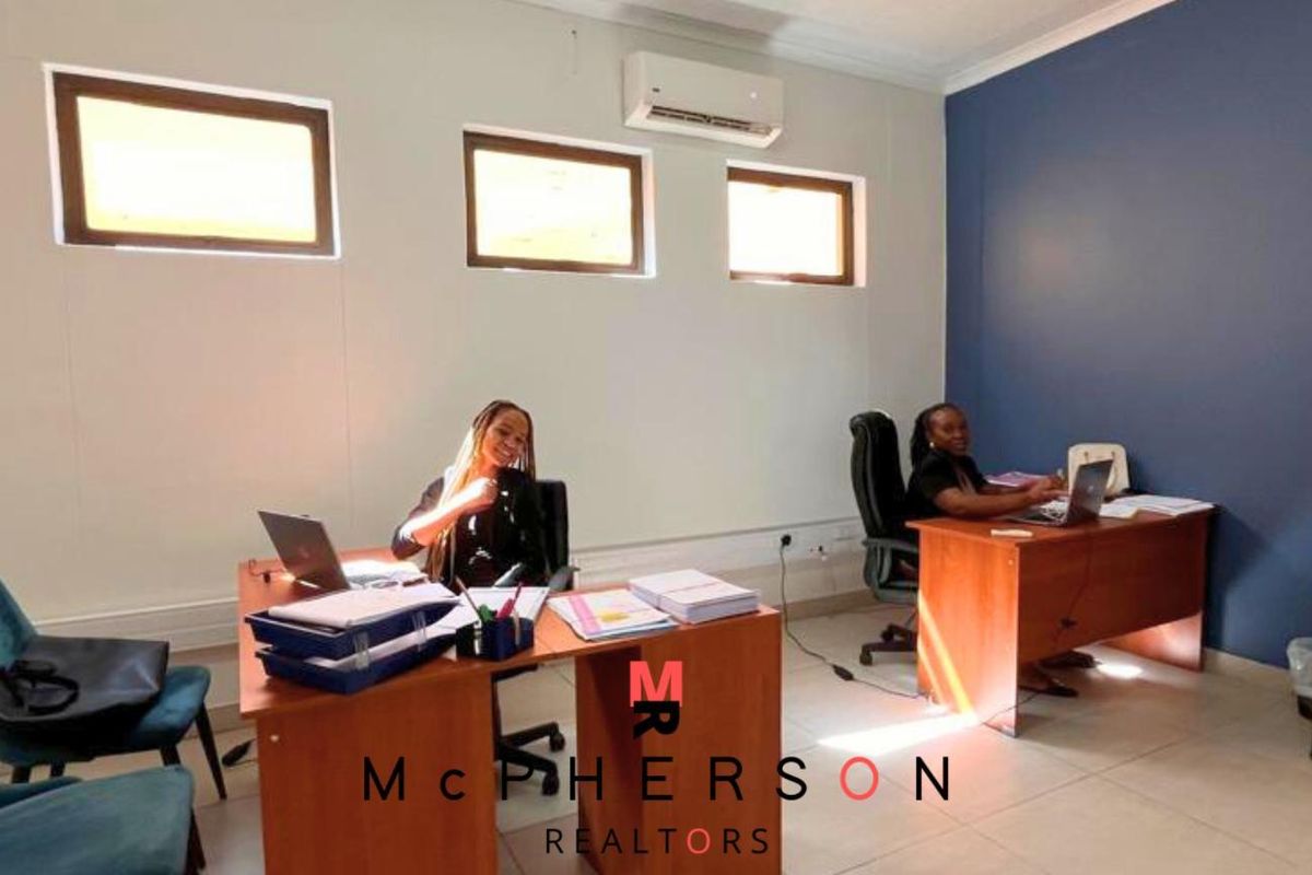 Beautiful Office Space for Sale - Photo 5