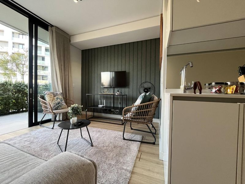 Fully furnished one bedroom, executive apartment for rent at Ellipse - Photo 5