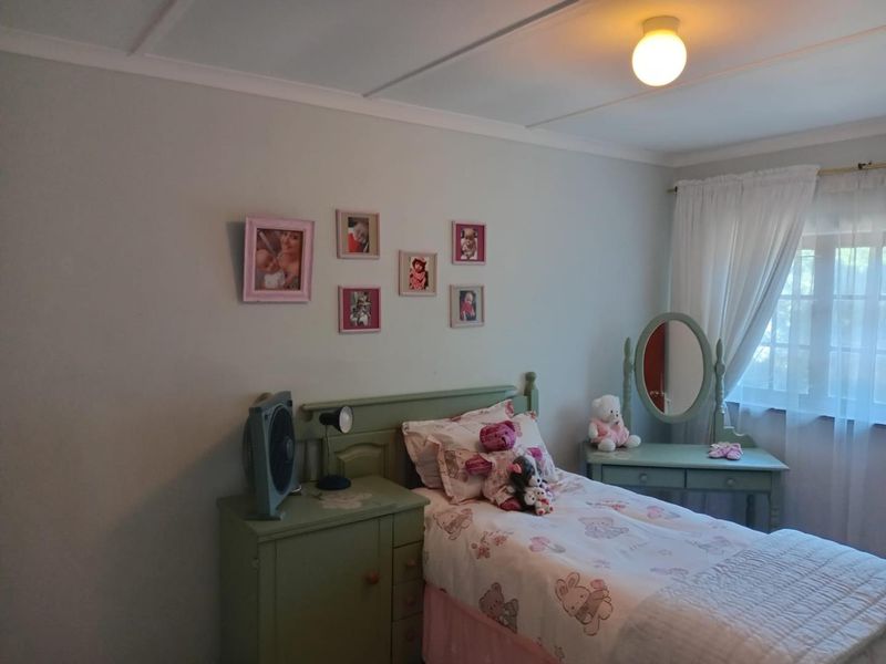 Modern 3-Bedroom Duplex in Secure Arboretum Complex - Photo 10