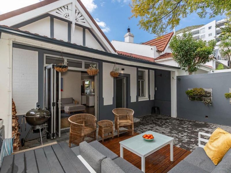 Elegant Victorian Luxury 2 bedroom/2,5 bathroom furnished cottage, Sea Point - Photo 1