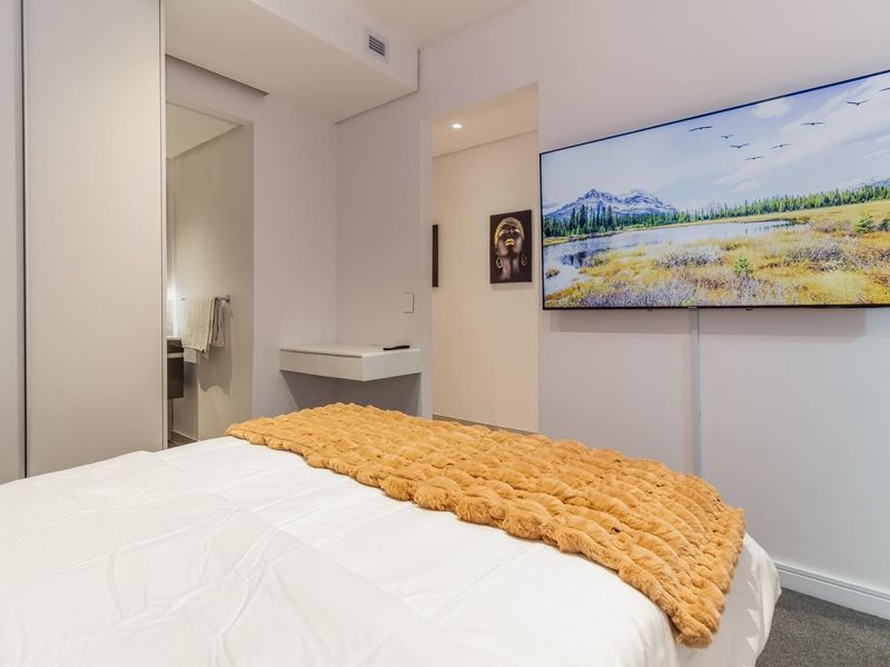Luxurious One-Bedroom Apartment "The Rubik" Available to rent from 1 May-31 Oct 2026. - Photo 8