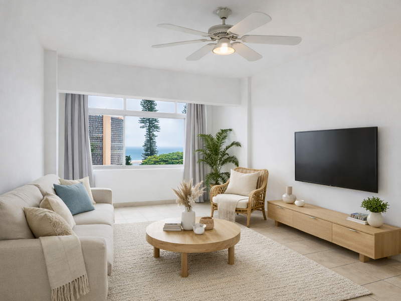 Spacious with sea views - Photo 2