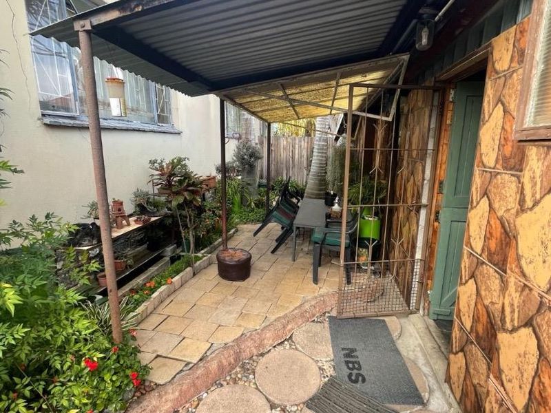 7 Bedroom Property for sale in VRYHEID - Photo 6