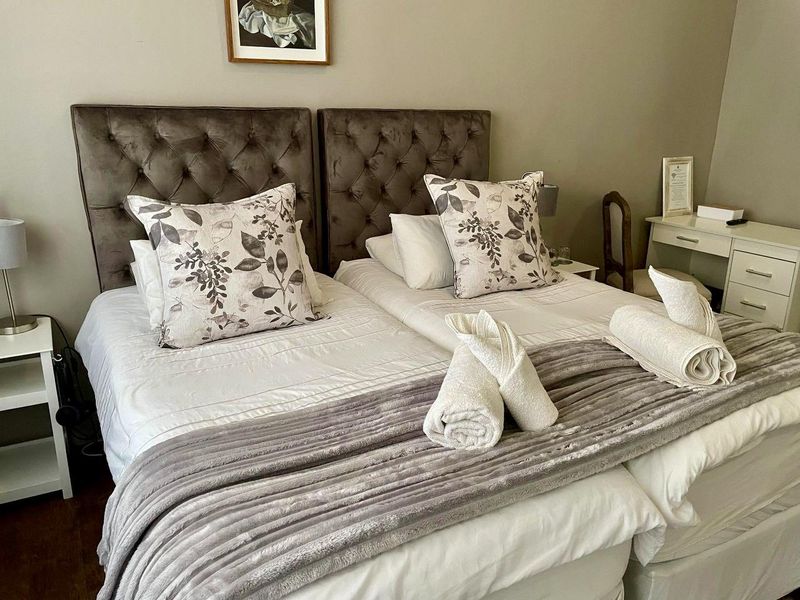 Guesthouse For Sale In Eros - Photo 5