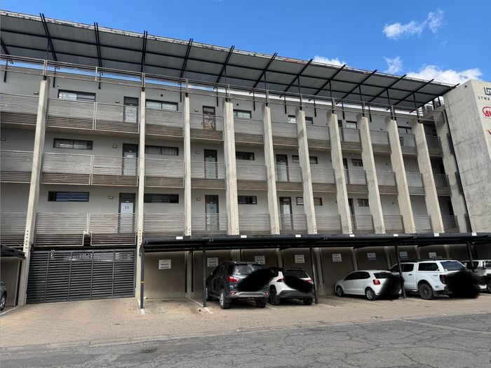 Property #2495178, Apartment Rental Monthly in Windhoek Central