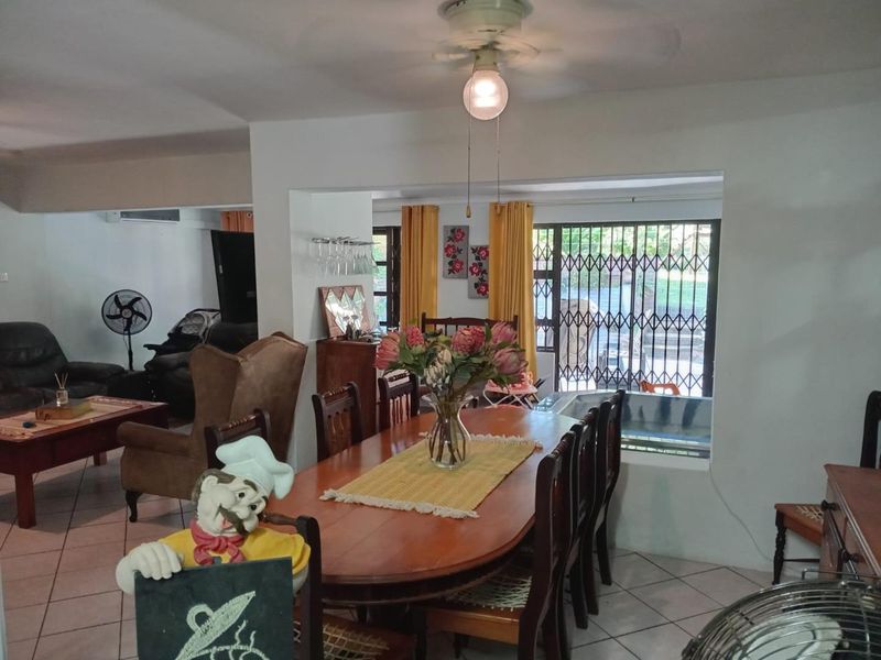 Modern 3-Bedroom Duplex in Secure Arboretum Complex - Photo 7