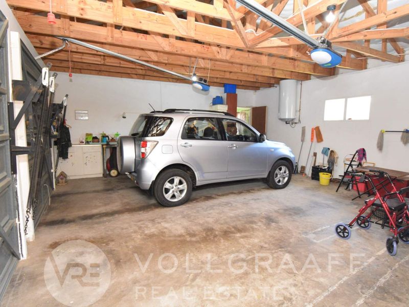 Value for Money Neat Family Home in Vogelstrand - Photo 6