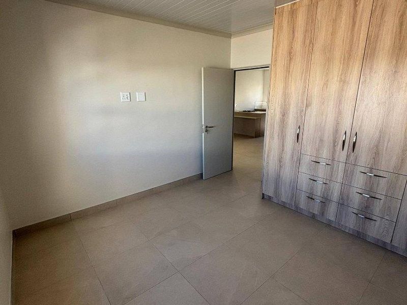 2 Bedroom Townhouse TO LET in Finkenstein Manor - Photo 9