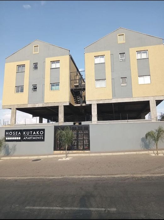 Property #2552589, Apartment For Sale in Windhoek North