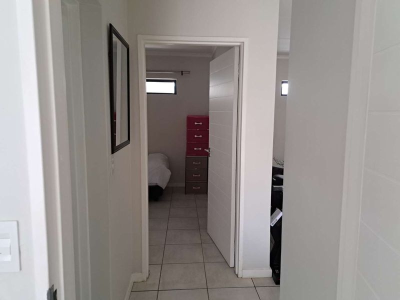 2 Bedroom Apartment for Sale in Lilianton - Photo 8