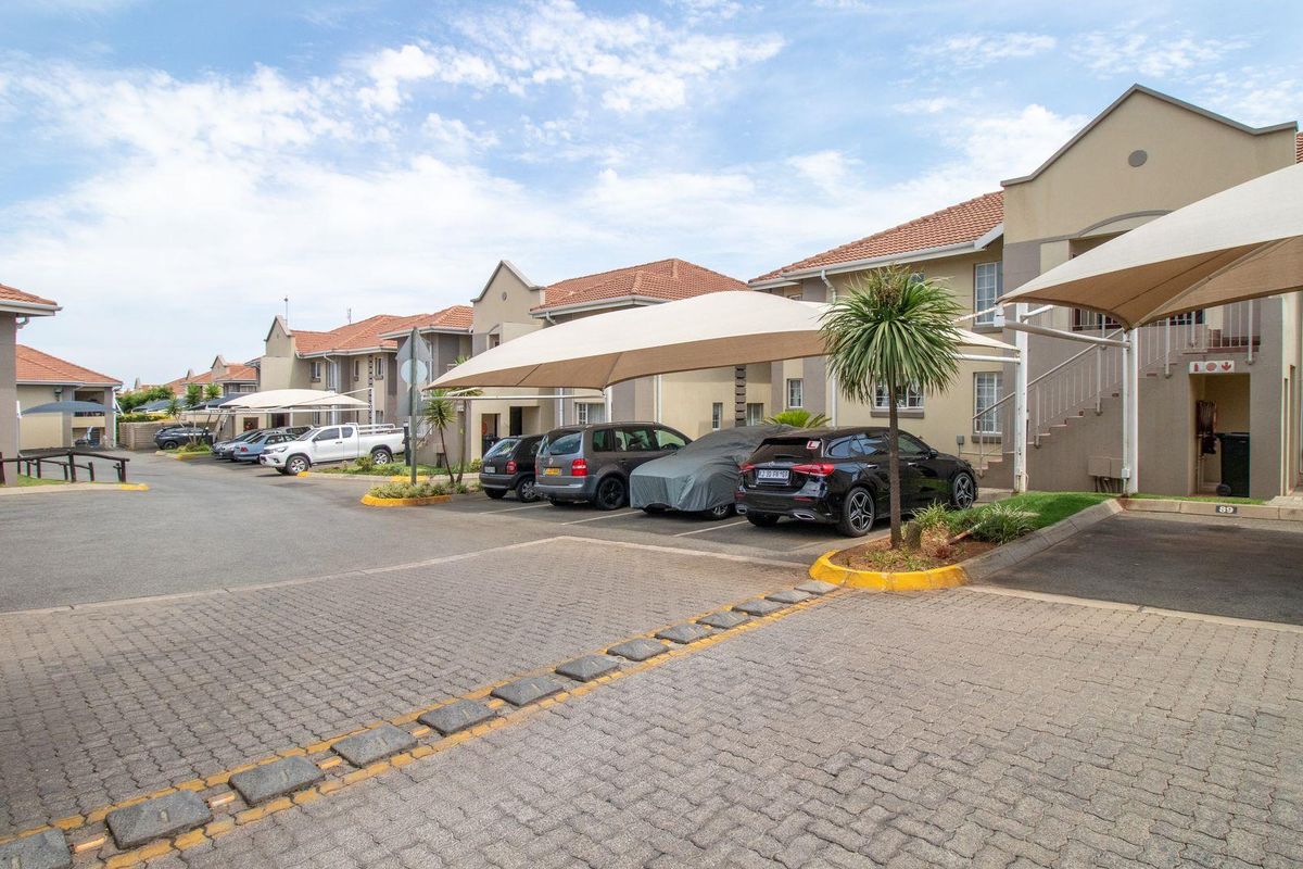 Modern ground floor two-bedroom apartment for sale. - Photo 3