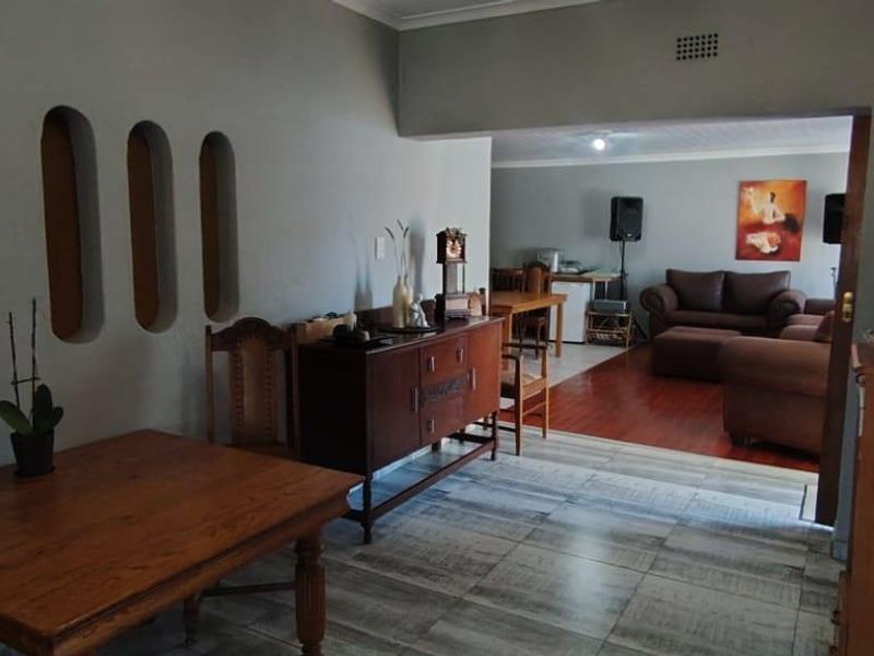 3 Bedroom House  with Flatlet For Sale George South - Photo 7