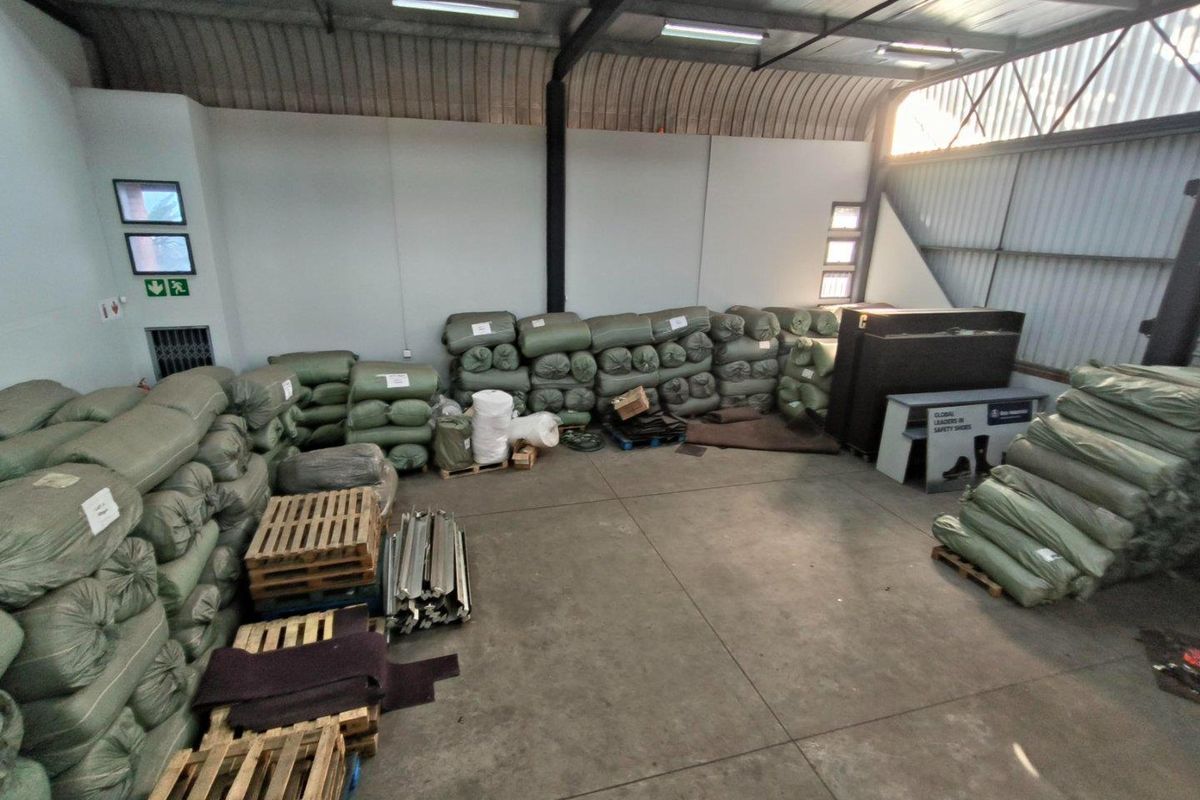 Industrial Park - Mini Factory - 261m2 - Photo 5