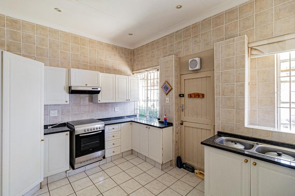 KITCHEN 3