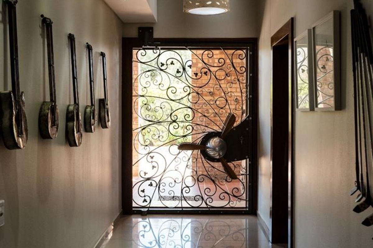 Welcome to your Bespoke Architectural Masterpiece - Photo 2