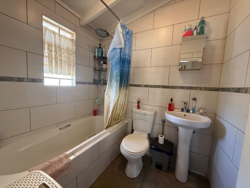 Family friendly Haven with space to grow and entertain - Photo 10