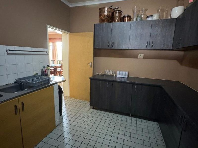 Okahandja- For Sale- N$2 760 000 - Photo 8