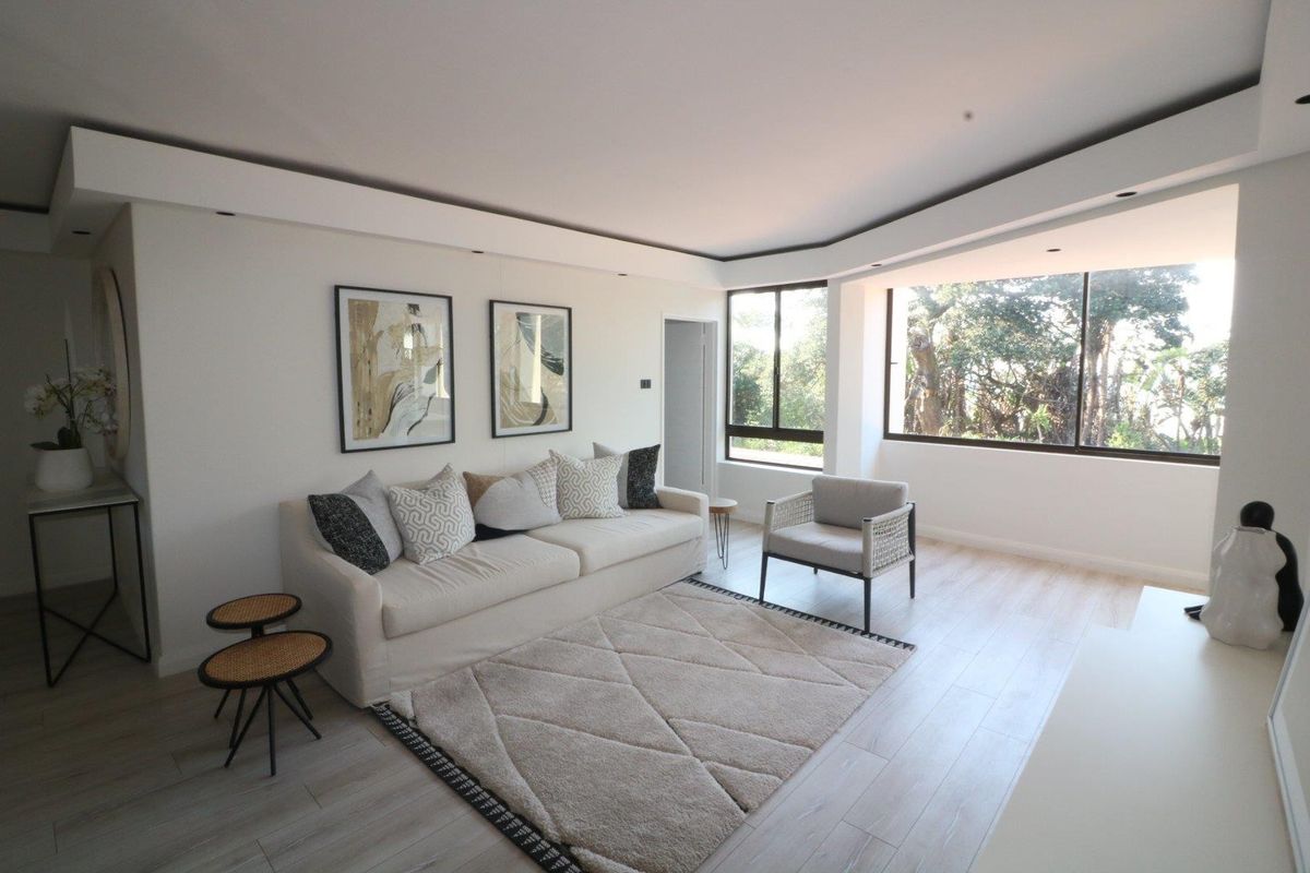 Stunning Newly Renovated Beachfront Oasis with Breathtaking Sea Views! - Photo 4