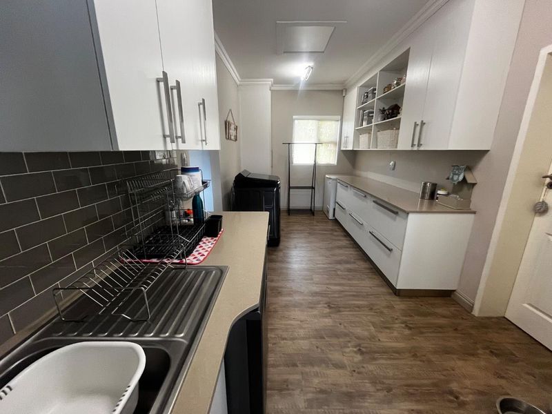 Rare find in Pioneers Park - Photo 10