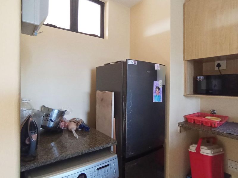 ROOIHUISKRAAL NORTH - 2 BED - 2 BATH - Photo 6