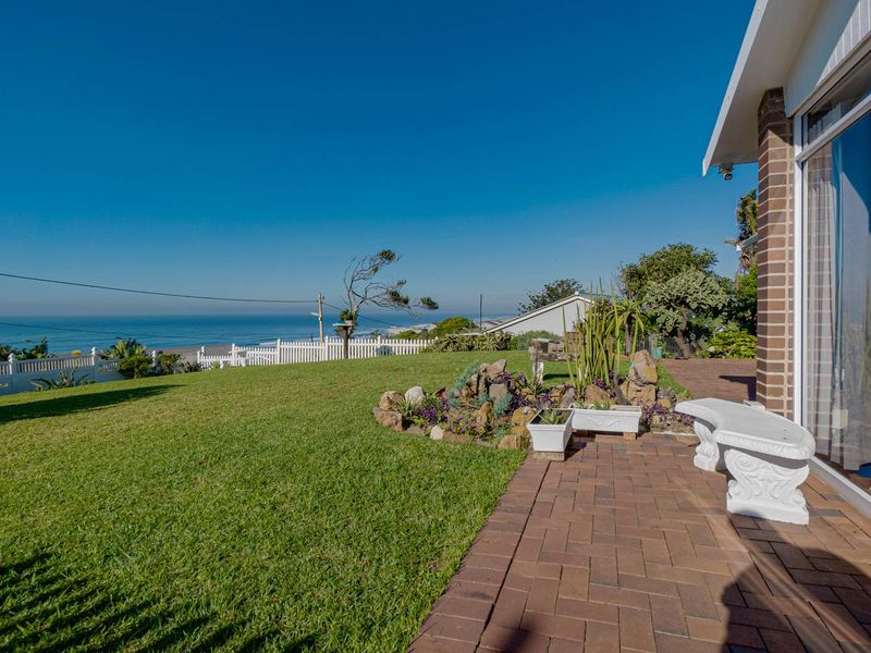 Magical ocean views in a modern home - Photo 3