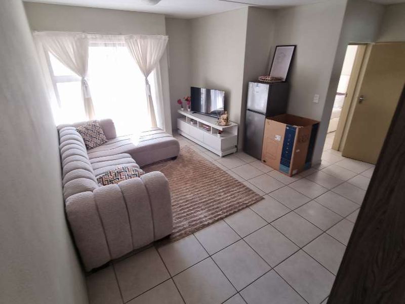 Perfect starter Home or Investment Opportunity - Photo 4