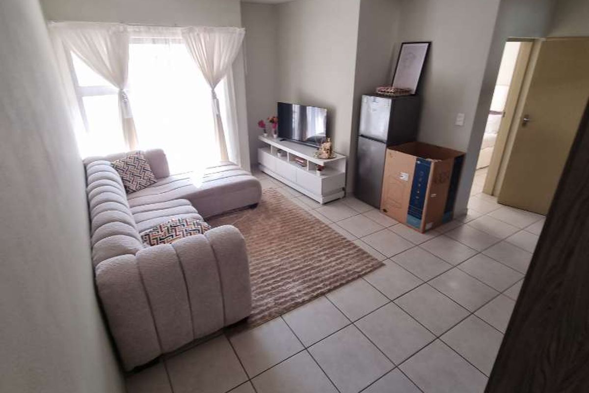 Perfect starter Home or Investment Opportunity - Photo 4